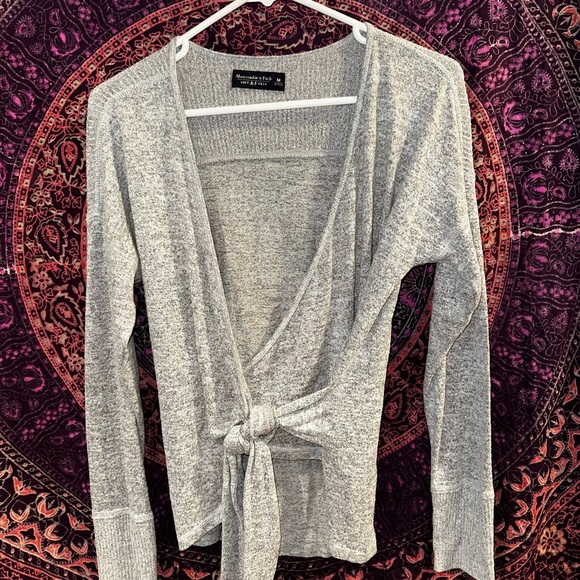 Abercrombie & Fitch Sweaters - Abercrombie & Fitch Heather Gray Tie-Front Cardigan